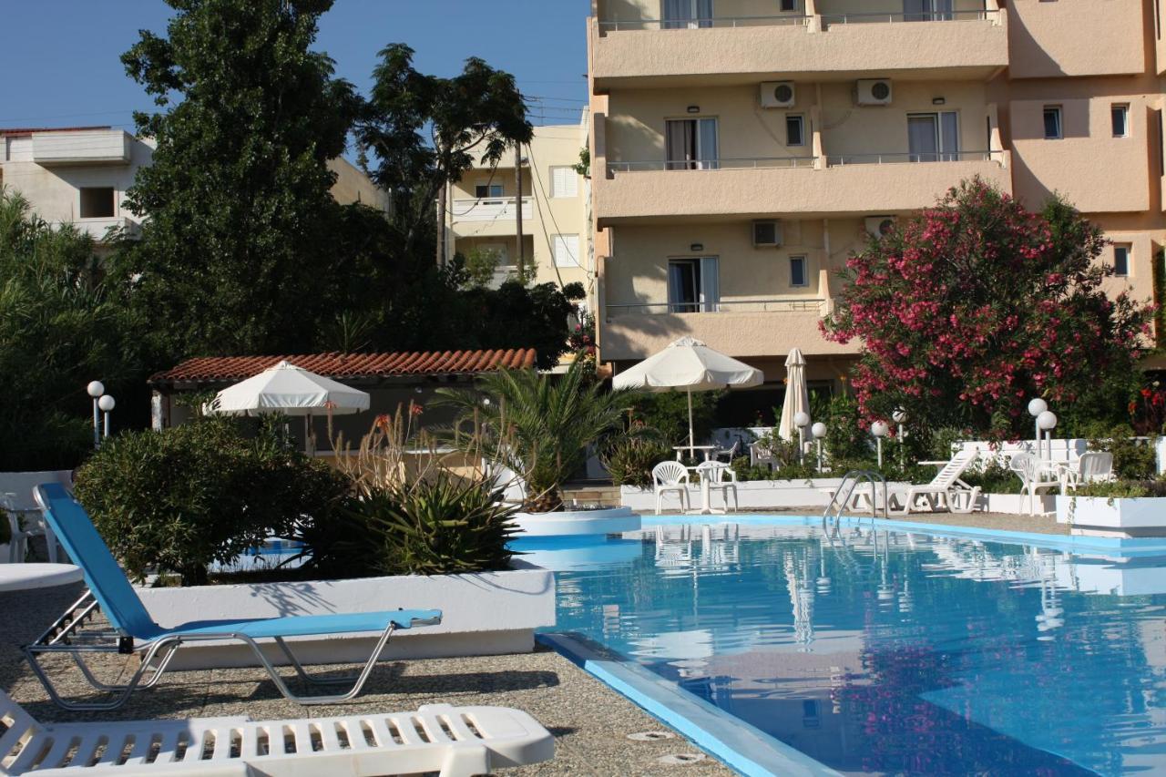 Albatros Hotel Maleme Exterior foto