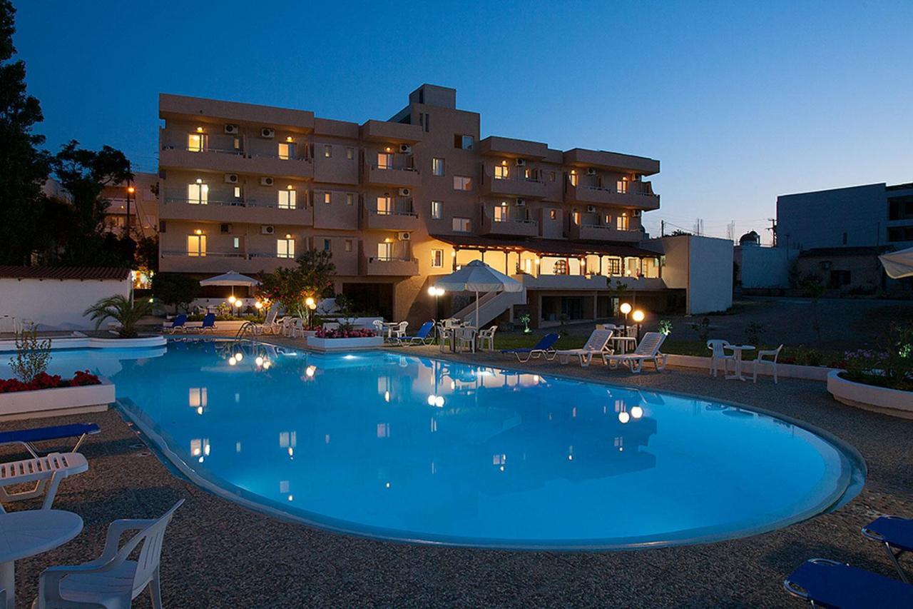 Albatros Hotel Maleme Exterior foto