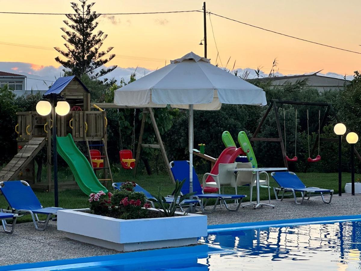 Albatros Hotel Maleme Exterior foto